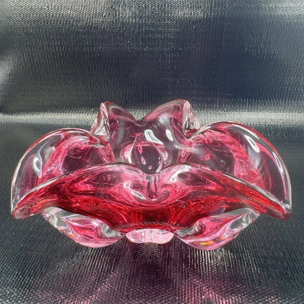 Hand Blown Bohemian Cranberry Art‎ Glass Dish Bowl Folded Edges Original Sticker